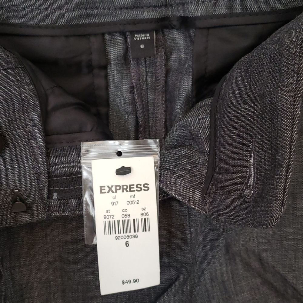 Express Dark Grey/Black Shorts - Picture 5 of 6